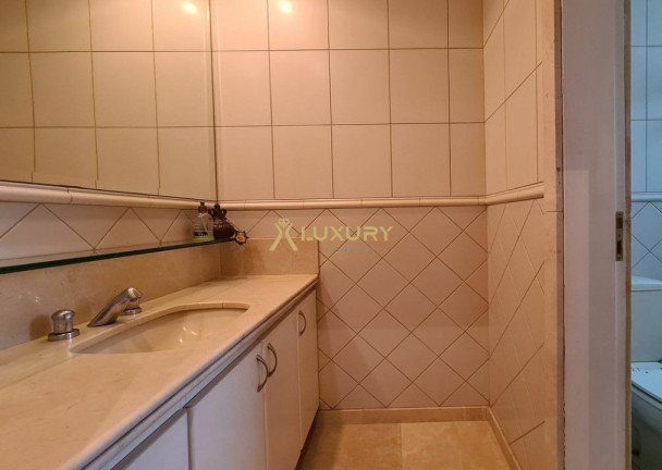 Imagem Imóvel com 4 Quartos à Venda, 228 m² em Belvedere - Belo Horizonte