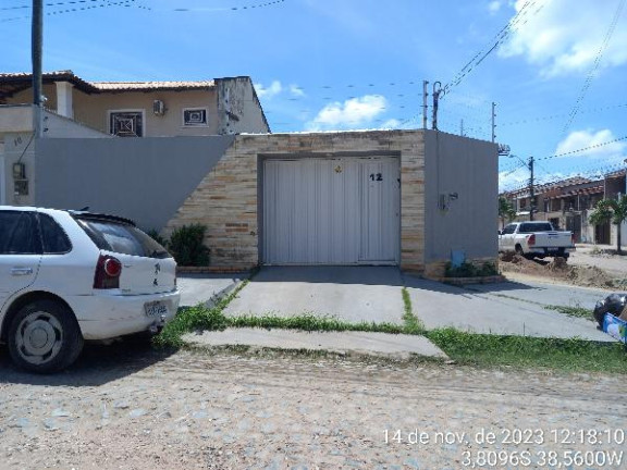 Casa com 3 Quartos à Venda, 225 m² em Mondubim - Fortaleza