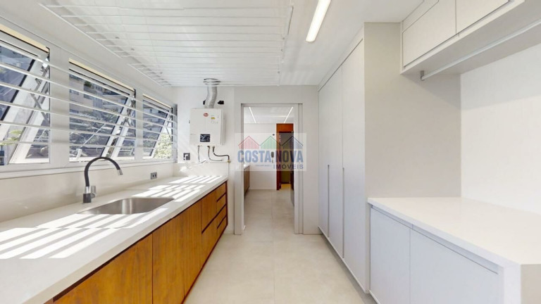 Imagem Apartamento com 3 Quartos à Venda, 237 m² em Itaim Bibi - São Paulo Imagem Apartamento com 3 Quartos à Venda, 237 m² em Itaim Bibi - São Paulo