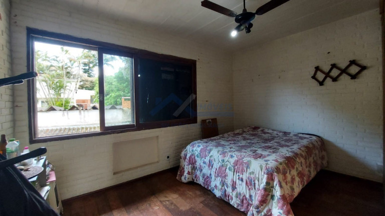 Imagem Sobrado com 3 Quartos à Venda, 325 m² em Vila Assunção - Porto Alegre