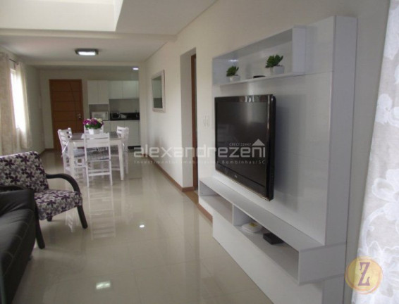 Imagem Apartamento com 2 Quartos para Temporada, 75 m² em Bombas - Bombinhas Imagem Apartamento com 2 Quartos para Temporada, 75 m² em Bombas - Bombinhas