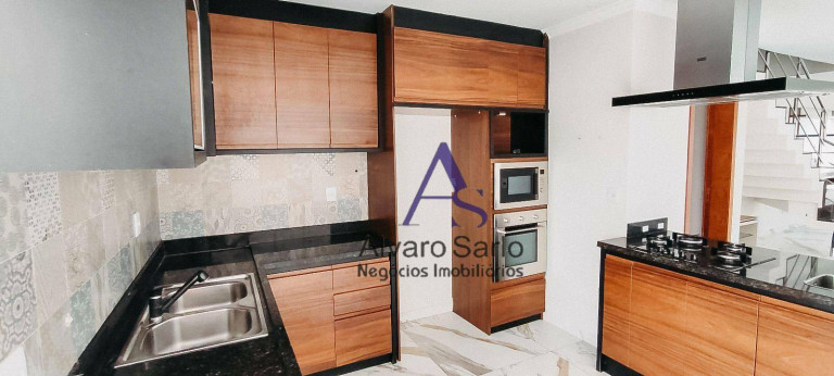 Imagem Casa com 3 Quartos à Venda, 146 m² em Interlagos - Vila Velha