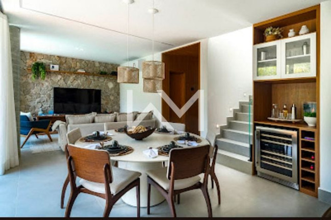 Imagem Sobrado com 4 Quartos à Venda, 294 m² em Maresias - São Sebastião Imagem Sobrado com 4 Quartos à Venda, 294 m² em Maresias - São Sebastião