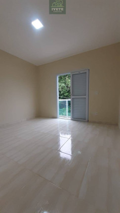 Imagem Casa com 2 Quartos à Venda, 98 m²