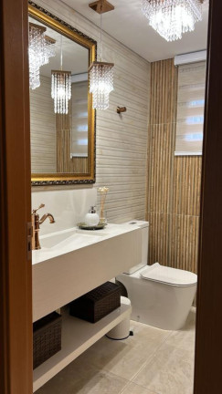 Imagem Casa com 3 Quartos à Venda, 240 m² em Santa Felicidade - Curitiba