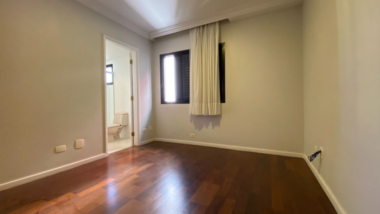 Imagem Imóvel com 4 Quartos à Venda, 266 m² em Boqueirão - Santos Imagem Imóvel com 4 Quartos à Venda, 266 m² em Boqueirão - Santos