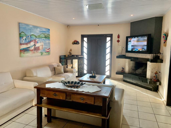 Imagem Casa com 3 Quartos à Venda, 250 m² em Jardim Beira Mar - Capao Da Canoa Imagem Casa com 3 Quartos à Venda, 250 m² em Jardim Beira Mar - Capao Da Canoa