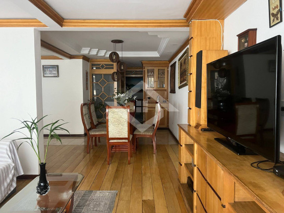 Imagem Apartamento com 3 Quartos à Venda, 200 m² em Copacabana - Rio De Janeiro Imagem Apartamento com 3 Quartos à Venda, 200 m² em Copacabana - Rio De Janeiro