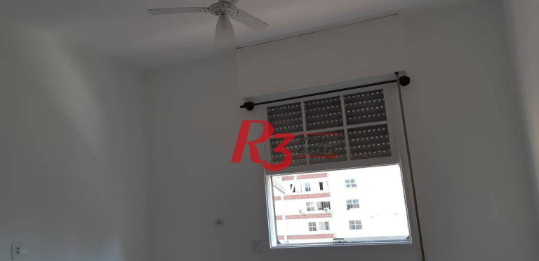 Imagem Kitnet com 1 Quarto à Venda, 27 m² em Embaré - Santos