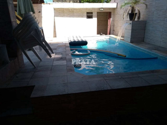 Imagem Casa com 6 Quartos à Venda, 500 m² em Nova Mirim - Praia Grande