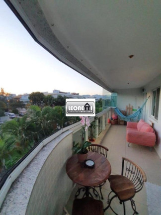 Imagem Apartamento com 3 Quartos à Venda, 100 m² em Recreio Dos Bandeirantes - Rio De Janeiro