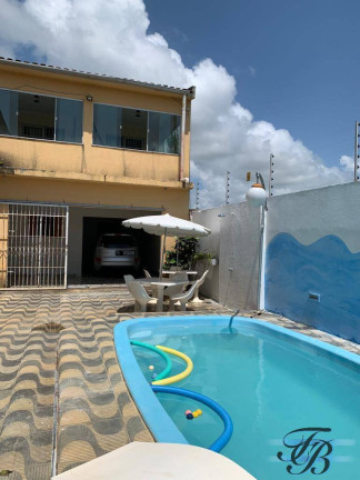 Casa com 5 Quartos à Venda,  em Camaçari - Lucena