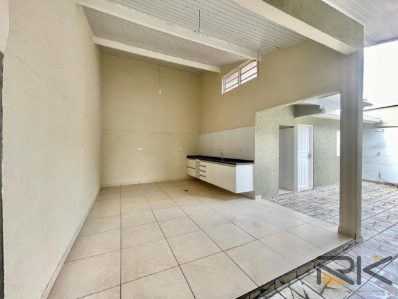 Imagem Casa com 4 Quartos à Venda, 184 m² em Centro - Ubatuba Imagem Casa com 4 Quartos à Venda, 184 m² em Centro - Ubatuba