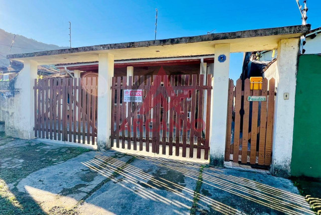 Imagem Casa com 2 Quartos à Venda, 250 m² em Pereque Açu - Ubatuba Imagem Casa com 2 Quartos à Venda, 250 m² em Pereque Açu - Ubatuba