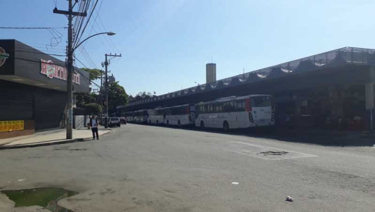 Imagem Imóvel à Venda, 25 m² em Campo Grande - Rio De Janeiro Imagem Imóvel à Venda, 25 m² em Campo Grande - Rio De Janeiro