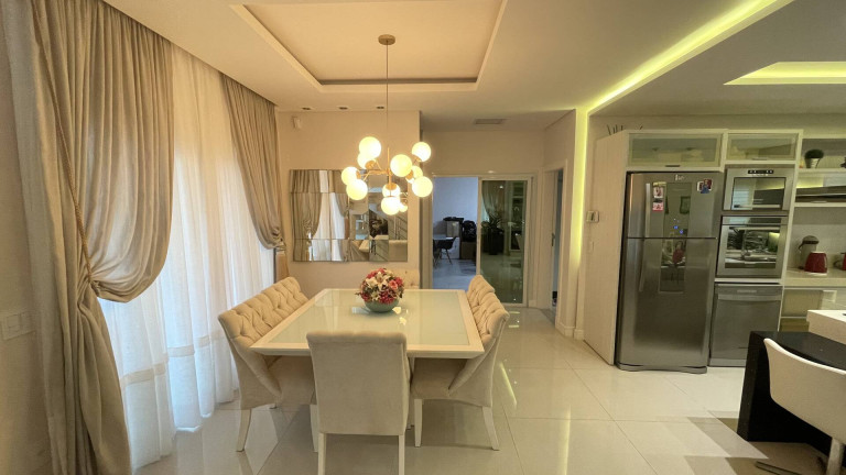Imagem Casa com 3 Quartos à Venda, 280 m² em Centro - Barra Velha Imagem Casa com 3 Quartos à Venda, 280 m² em Centro - Barra Velha