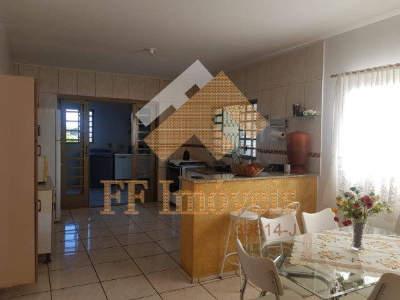 Imagem Casa com 2 Quartos à Venda, 495 m² em Jardim Das Torres Prolongamento - São Carlos