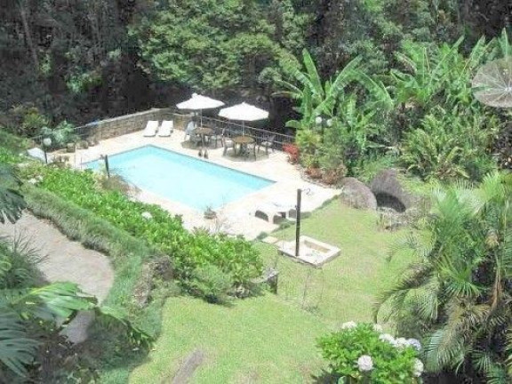Imagem Imóvel com 7 Quartos à Venda, 780 m² em Granja Guarani - Teresópolis