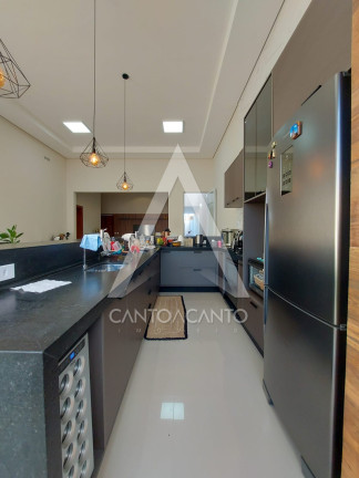 Imagem Casa com 3 Quartos à Venda, 205 m² em Residencial Bella Suíça - Sinop Imagem Casa com 3 Quartos à Venda, 205 m² em Residencial Bella Suíça - Sinop