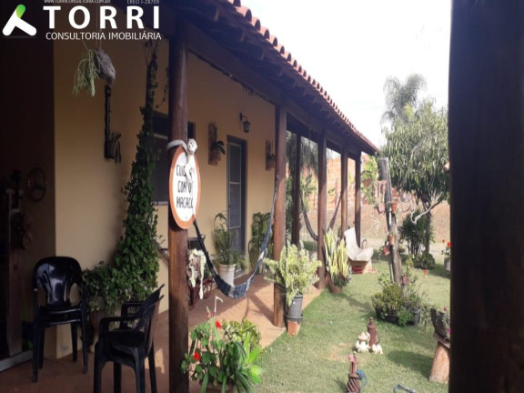 Imagem Imóvel com 3 Quartos à Venda, 180 m² em Centro - Porto Feliz Imagem Imóvel com 3 Quartos à Venda, 180 m² em Centro - Porto Feliz