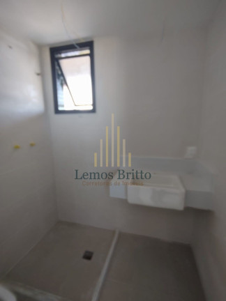 Imagem Imóvel com 4 Quartos à Venda, 10 m² em Caminho Das árvores - Salvador Imagem Imóvel com 4 Quartos à Venda, 10 m² em Caminho Das árvores - Salvador
