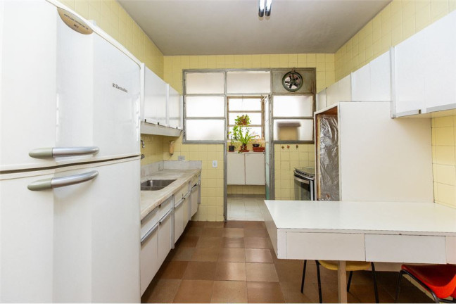 Imagem Apartamento com 3 Quartos à Venda, 213 m² em Cerqueira César - São Paulo Imagem Apartamento com 3 Quartos à Venda, 213 m² em Cerqueira César - São Paulo
