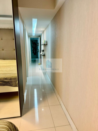 Imagem Imóvel com 4 Quartos à Venda, 187 m² em Icaraí - Niterói Imagem Imóvel com 4 Quartos à Venda, 187 m² em Icaraí - Niterói