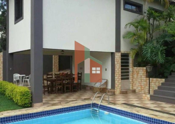 Casa com 4 Quartos à Venda, 440 m² em Vila Santista - Atibaia