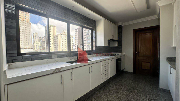 Imagem Apartamento com 3 Quartos à Venda, 240 m² em Centro - Itajaí Imagem Apartamento com 3 Quartos à Venda, 240 m² em Centro - Itajaí