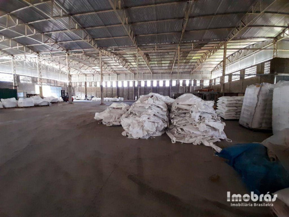Galpão à Venda ou Locação, 3.396 m² em Ancuri - Fortaleza