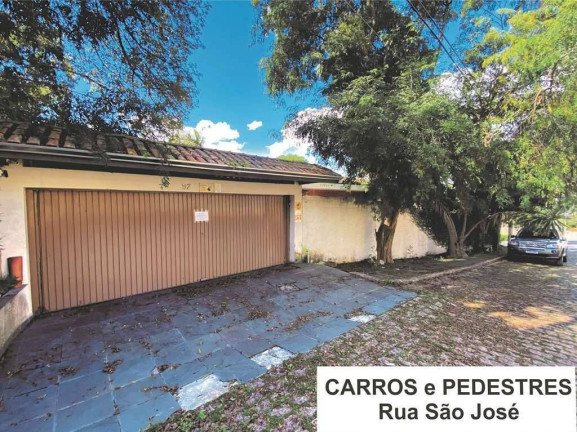 Imagem Casa com 4 Quartos à Venda ou Locação, 1.100 m² em Vila Santo Antônio - Cotia
