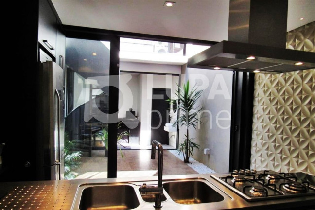 Imagem Casa com 3 Quartos à Venda, 140 m² em Tatuapé - São Paulo Imagem Casa com 3 Quartos à Venda, 140 m² em Tatuapé - São Paulo