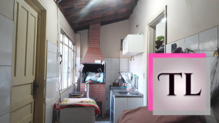 Imagem Casa com 3 Quartos à Venda, 130 m² em Jardim Country Club - Poços De Caldas