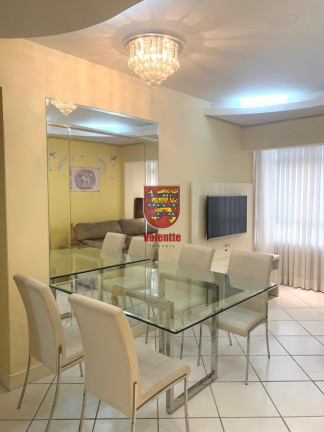Imagem Apartamento com 2 Quartos à Venda, 82 m² em Centro