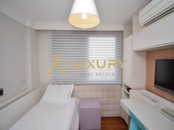 Imagem Imóvel com 5 Quartos à Venda, 373 m² em Belvedere - Belo Horizonte