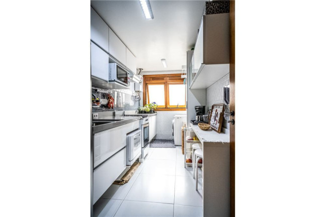 Imagem Apartamento com 2 Quartos à Venda, 80 m² em Petrópolis - Porto Alegre