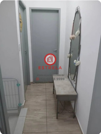 Imagem Casa com 2 Quartos à Venda, 90 m² em Centro - Jacareí Imagem Casa com 2 Quartos à Venda, 90 m² em Centro - Jacareí