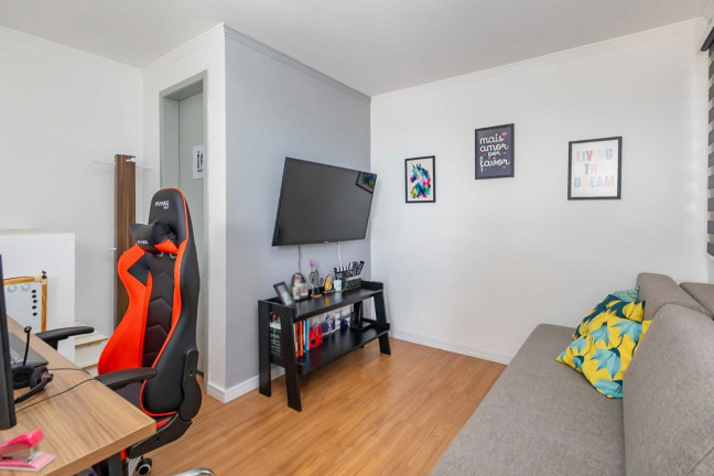 Imagem Apartamento com 2 Quartos à Venda, 80 m² em Cristo Rei - Curitiba