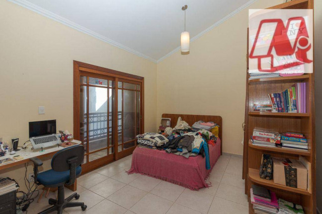 Imagem Casa com 4 Quartos à Venda, 740 m² em Partenon - Porto Alegre Imagem Casa com 4 Quartos à Venda, 740 m² em Partenon - Porto Alegre