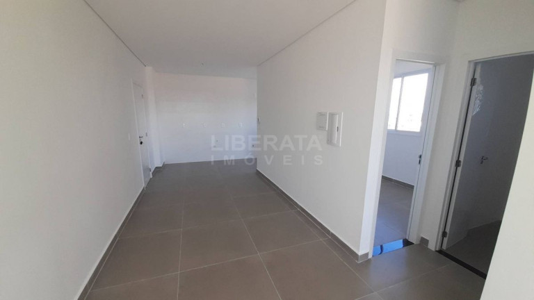 Imagem Apartamento com 2 Quartos à Venda, 64 m² em Meia Praia - Navegantes Imagem Apartamento com 2 Quartos à Venda, 64 m² em Meia Praia - Navegantes