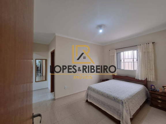 Imagem Casa com 3 Quartos à Venda, 250 m² em Residencial Vila Di Capri - Botucatu