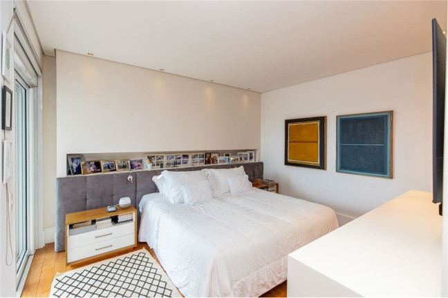 Imagem Apartamento com 3 Quartos à Venda, 198 m² em Vila Nova Conceição - São Paulo Imagem Apartamento com 3 Quartos à Venda, 198 m² em Vila Nova Conceição - São Paulo