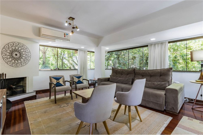 Imagem Apartamento com 3 Quartos à Venda, 258 m² em Mont Serrat - Porto Alegre