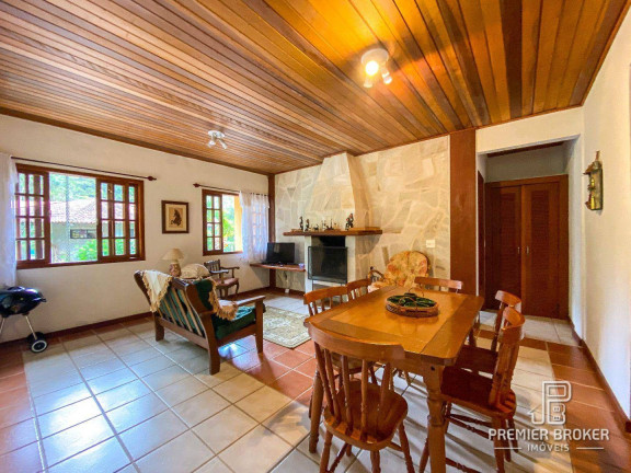 Imagem Casa com 3 Quartos à Venda, 100 m² em Albuquerque - Teresópolis Imagem Casa com 3 Quartos à Venda, 100 m² em Albuquerque - Teresópolis