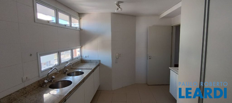 Imagem Apartamento com 4 Quartos à Venda, 135 m² em Centro - Santo André Imagem Apartamento com 4 Quartos à Venda, 135 m² em Centro - Santo André