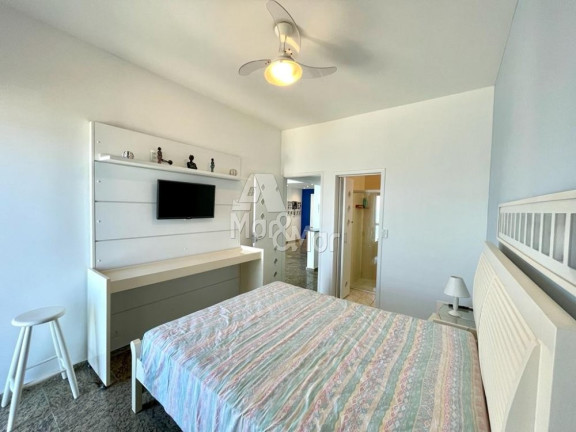 Imagem Apartamento com 3 Quartos à Venda, 120 m² em Pitangueiras - Guarujá