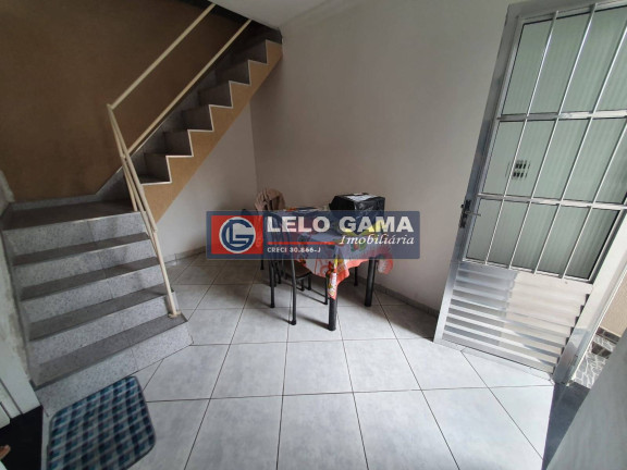 Imagem Casa com 4 Quartos à Venda, 220 m² em Jardim Ana Estela - Carapicuíba