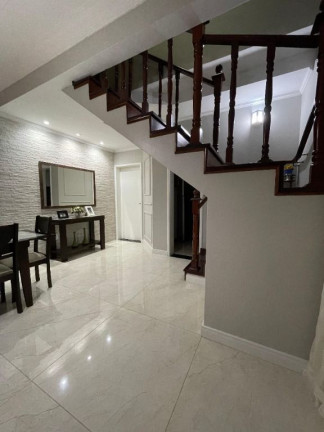 Imagem Sobrado com 3 Quartos à Venda, 205 m² em Cidade Edson - Suzano Imagem Sobrado com 3 Quartos à Venda, 205 m² em Cidade Edson - Suzano