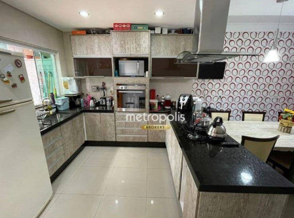 Imagem Sobrado com 3 Quartos à Venda, 250 m² em Vila Assunção - Santo André Imagem Sobrado com 3 Quartos à Venda, 250 m² em Vila Assunção - Santo André