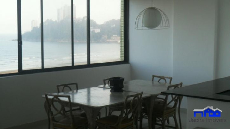 Apartamento à Venda,  em São Vicente